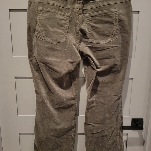 LANE BRYANT Corduroy Boot Cut Pants Size 18 - Picture 8 of 13